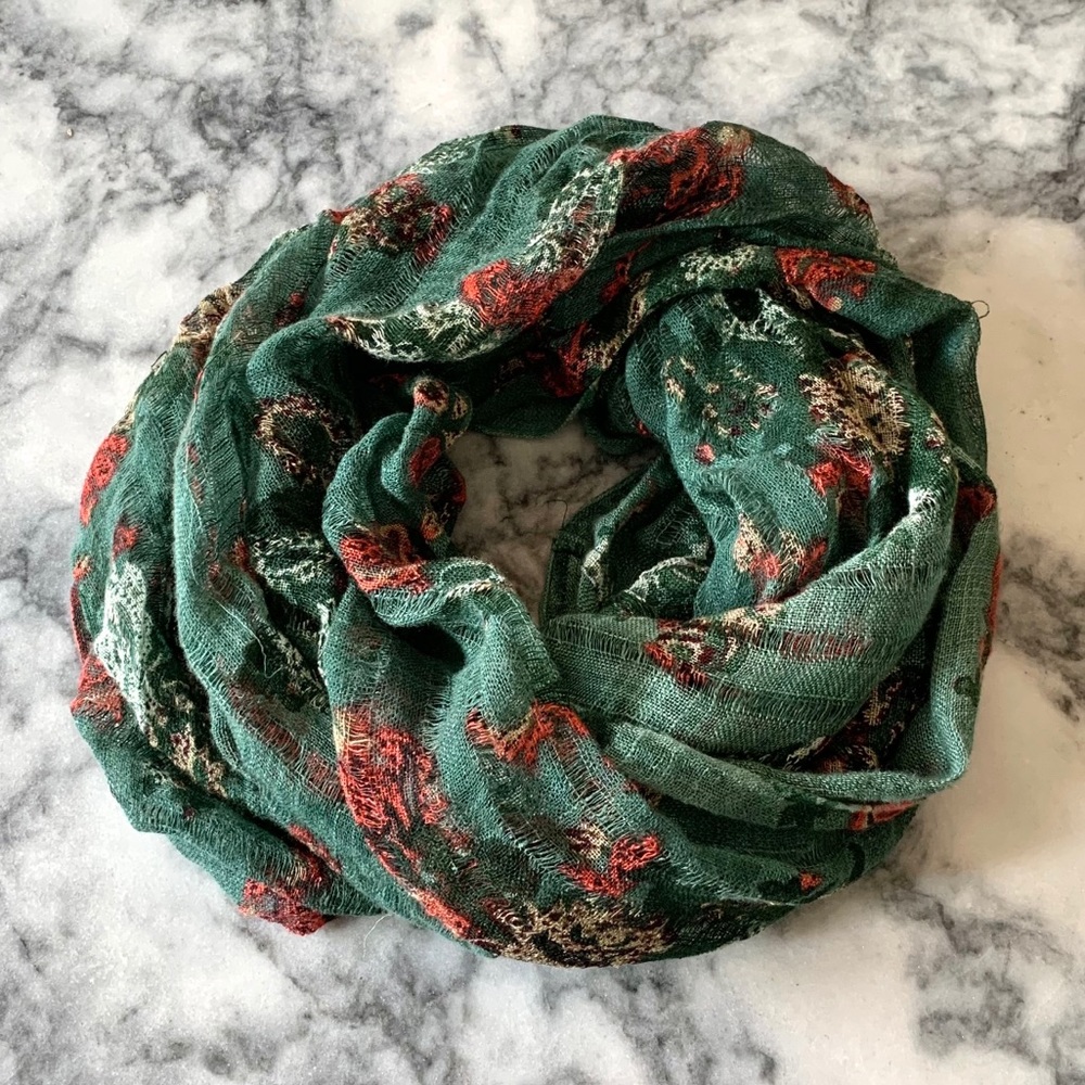 Ecoté Floral Infinity Scarf
